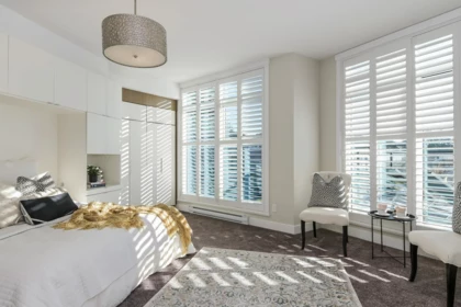 Primary Bedroom Photo of 418 14855 Thrift Avenue, White Rock, BC