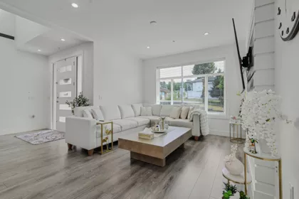 Breakfast Nook Photo of 33123 Benedict Boulevard, Mission, BC