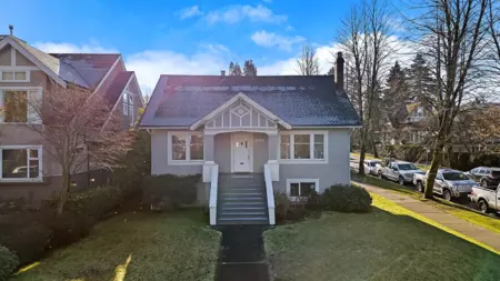 1896 W 14th Avenue, Vancouver, BC, Vancouver — Single Family Residence for sale