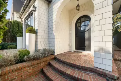 1973 Creelman Avenue, Vancouver, BC, Vancouver — Single Family Residence for sale