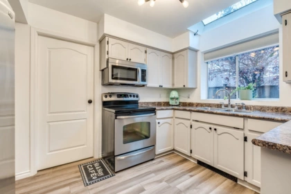 Primary Bedroom Photo of 16 20699 120b Avenue, Maple Ridge, BC