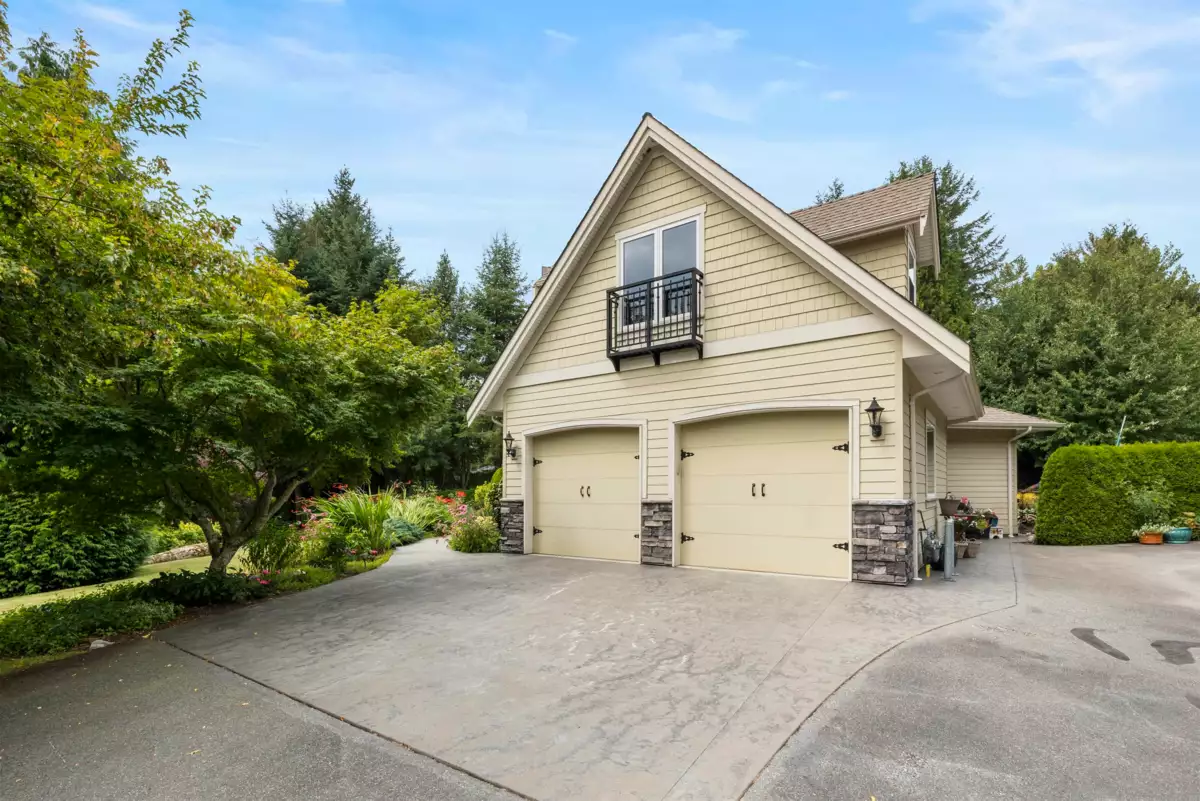 Kitchen Photo of 21949 6 Avenue, Langley, BC