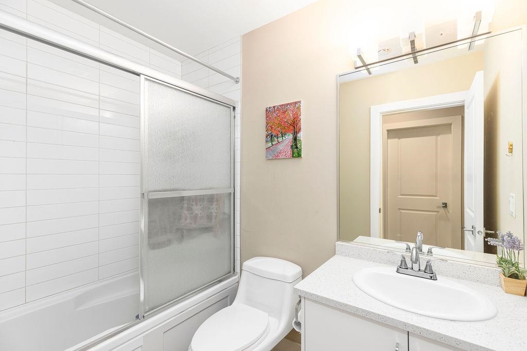 Primary Bathroom Photo of 201 4577 Slocan Street, Vancouver, BC