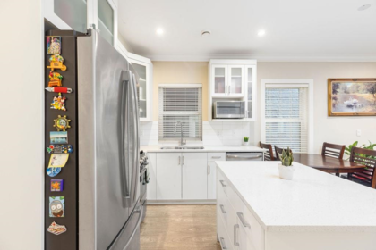 Kitchen Island Photo of 201 4577 Slocan Street, Vancouver, BC