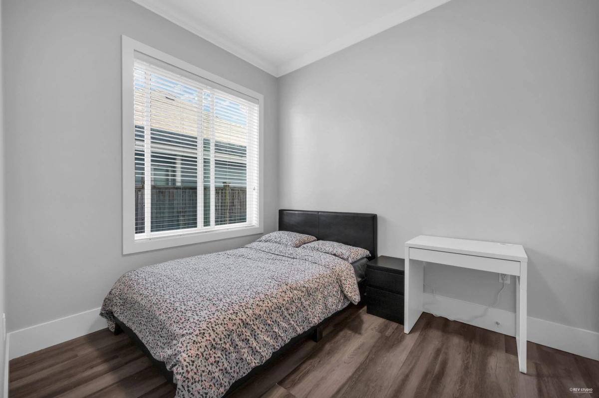 Powder Room Photo of 8351 Leslie Road, Richmond, BC