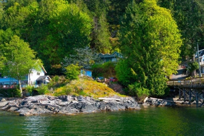 Garden / Landscaping Photo of 1587 Mount Gardner Road, Bowen Island, BC