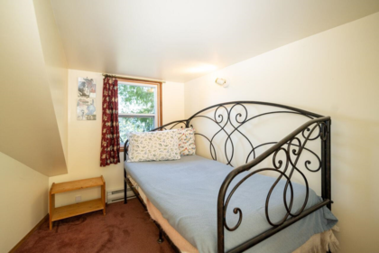 Office / Den Photo of 1587 Mount Gardner Road, Bowen Island, BC