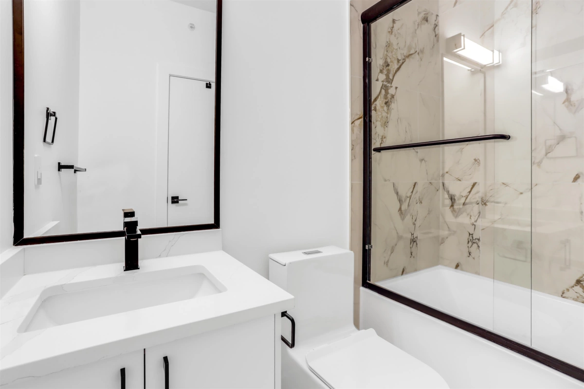 Basement Recreation Room Photo of 20961 83 Avenue, Langley, BC