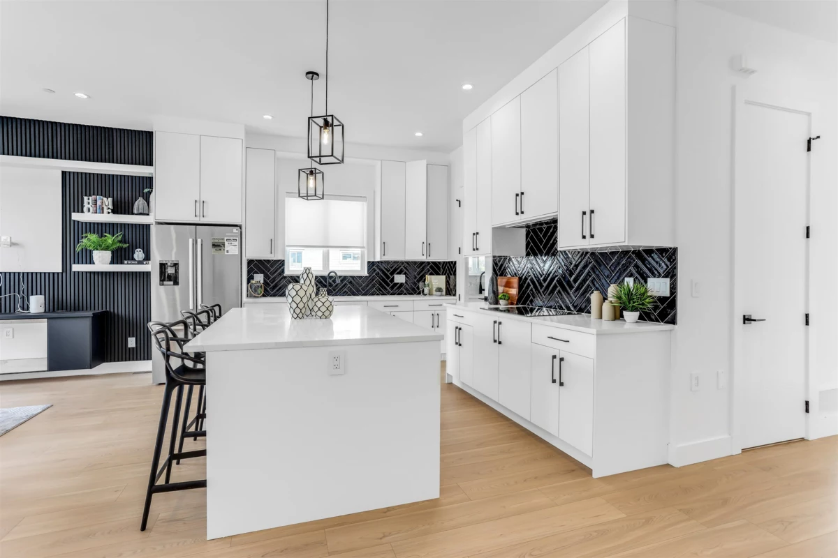 Primary Bathroom Photo of 20961 83 Avenue, Langley, BC