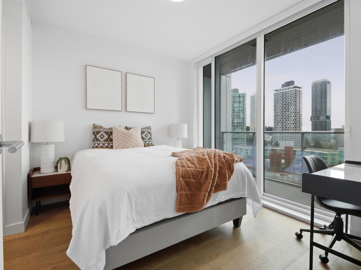 Breakfast Nook Photo of 905 6000 Mckay Avenue, Burnaby, BC