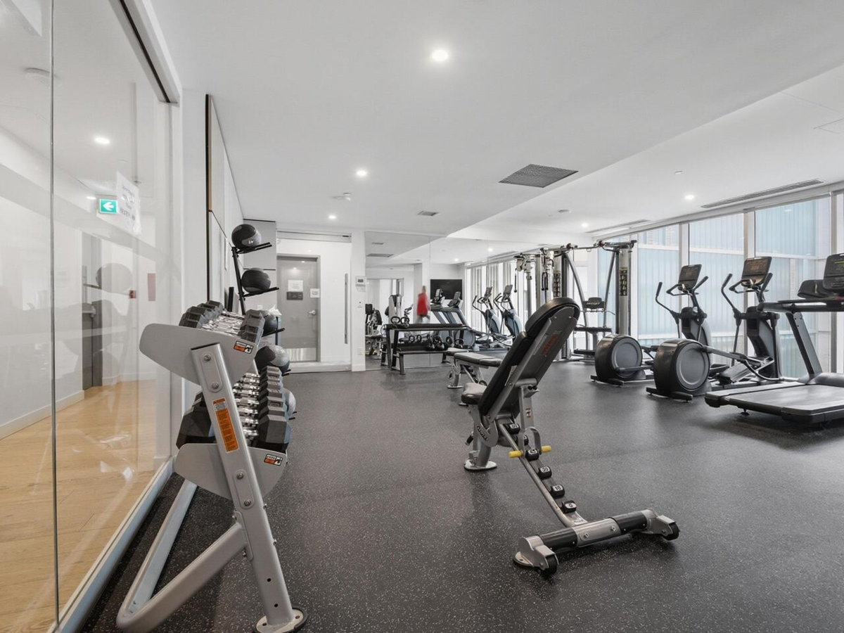 Office / Den Photo of 905 6000 Mckay Avenue, Burnaby, BC