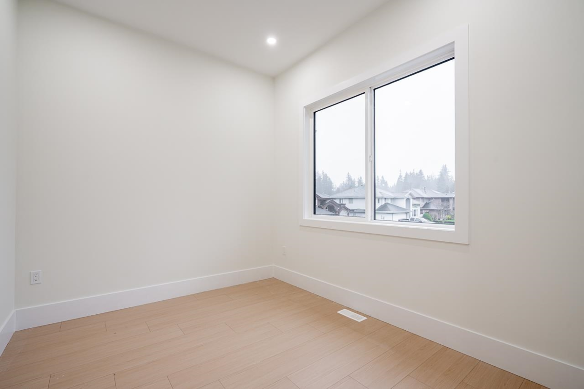 Garden / Landscaping Photo of 102 13661 59 Avenue, Surrey, BC