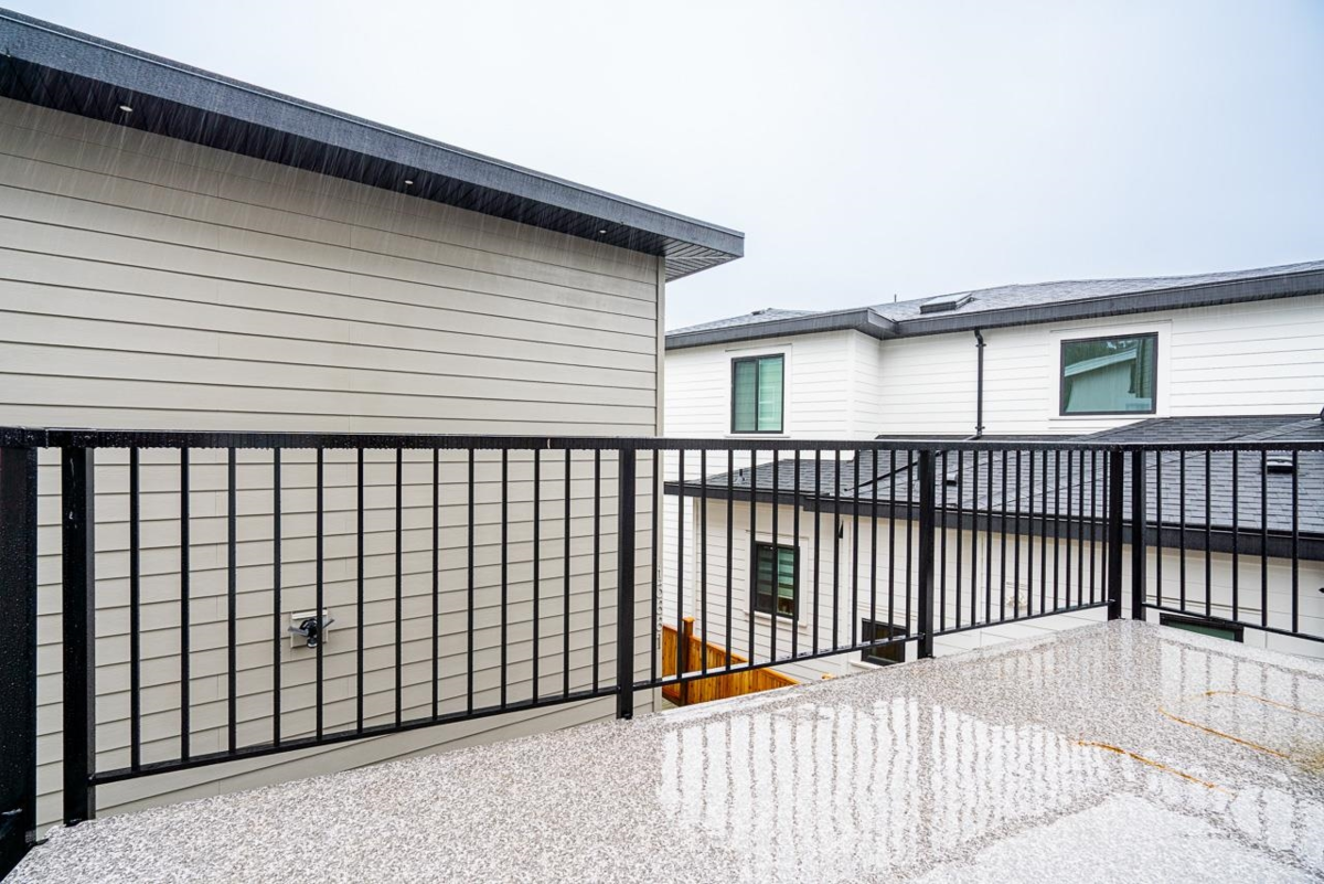 Outdoor Kitchen Photo of 102 13661 59 Avenue, Surrey, BC