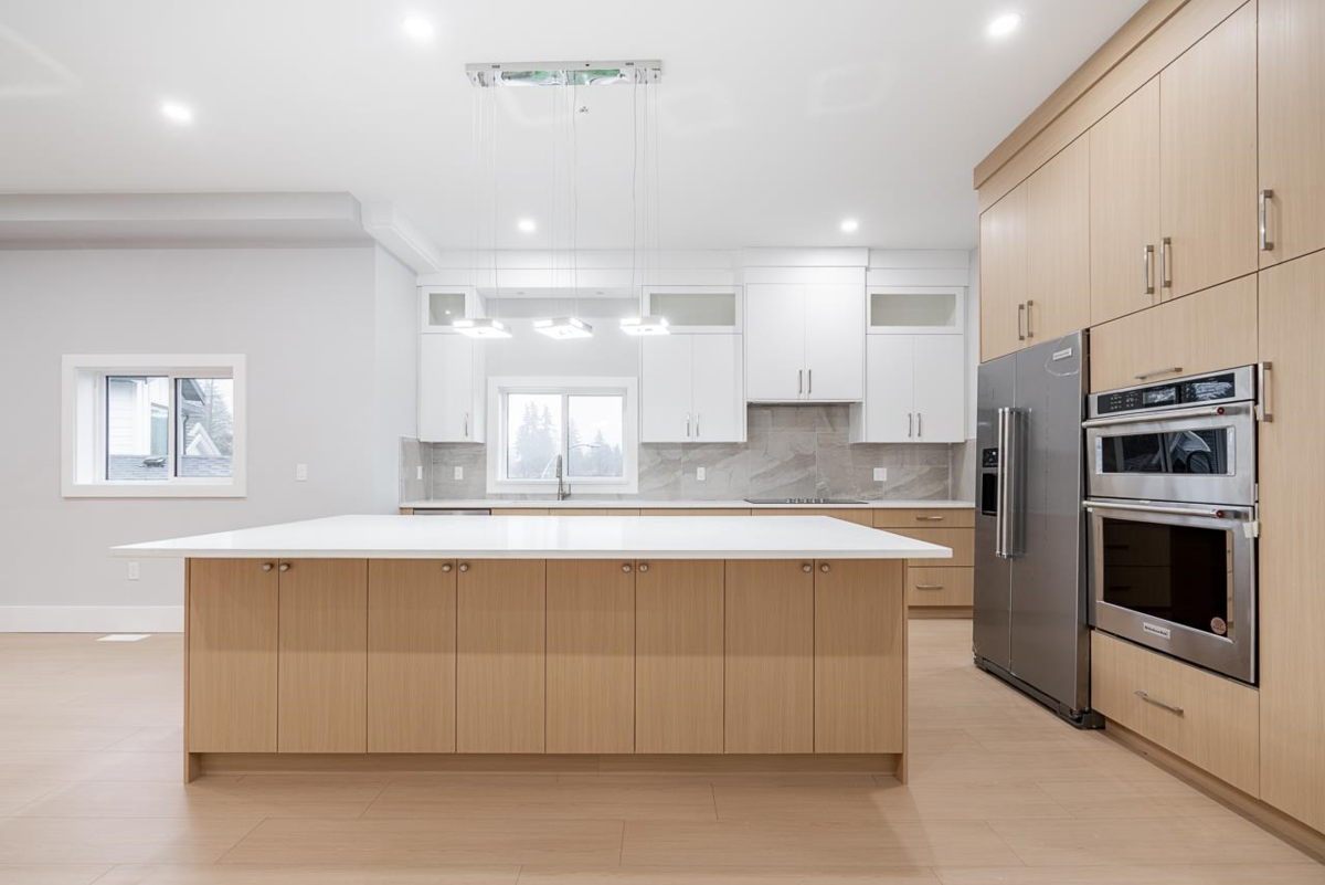 Staircase Photo of 102 13661 59 Avenue, Surrey, BC