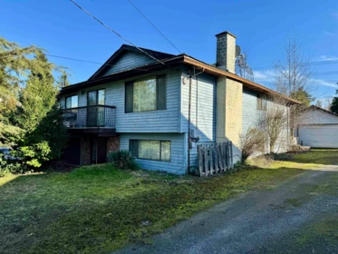 14222 Grosvenor Road, Surrey, BC