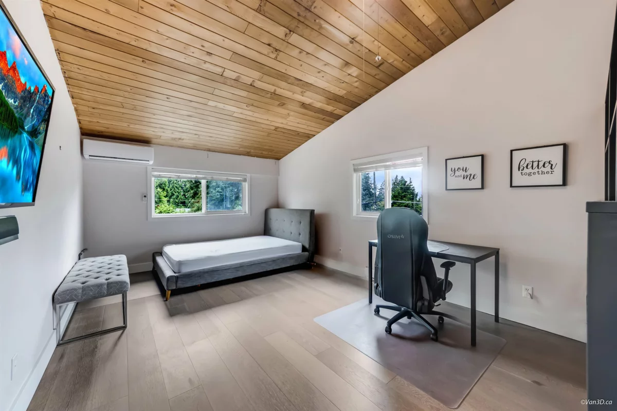 Front Yard Photo of 4145 Ripple Road, West Vancouver, BC