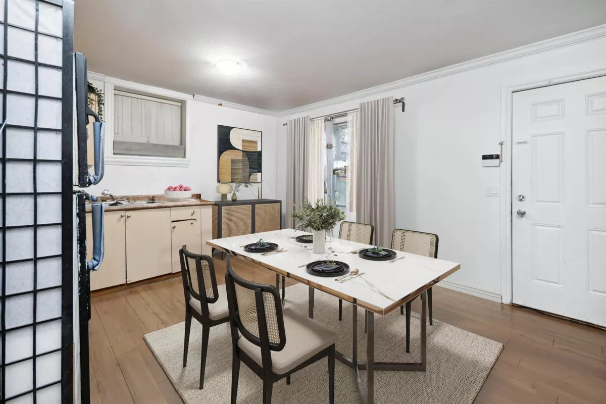 Office / Den Photo of 12141 96 Avenue, Surrey, BC