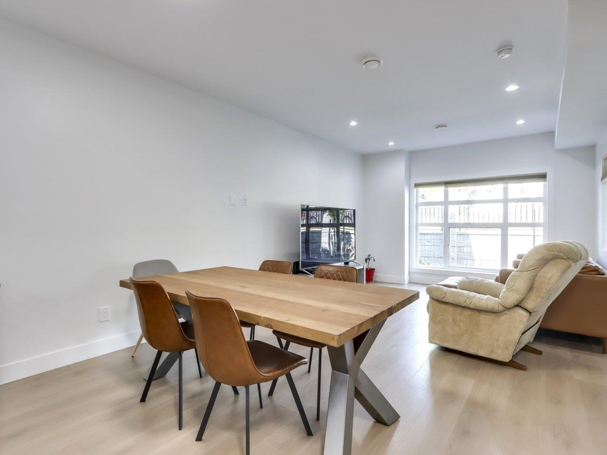 Kitchen Photo of 103 906 Quadling Avenue, Coquitlam, BC