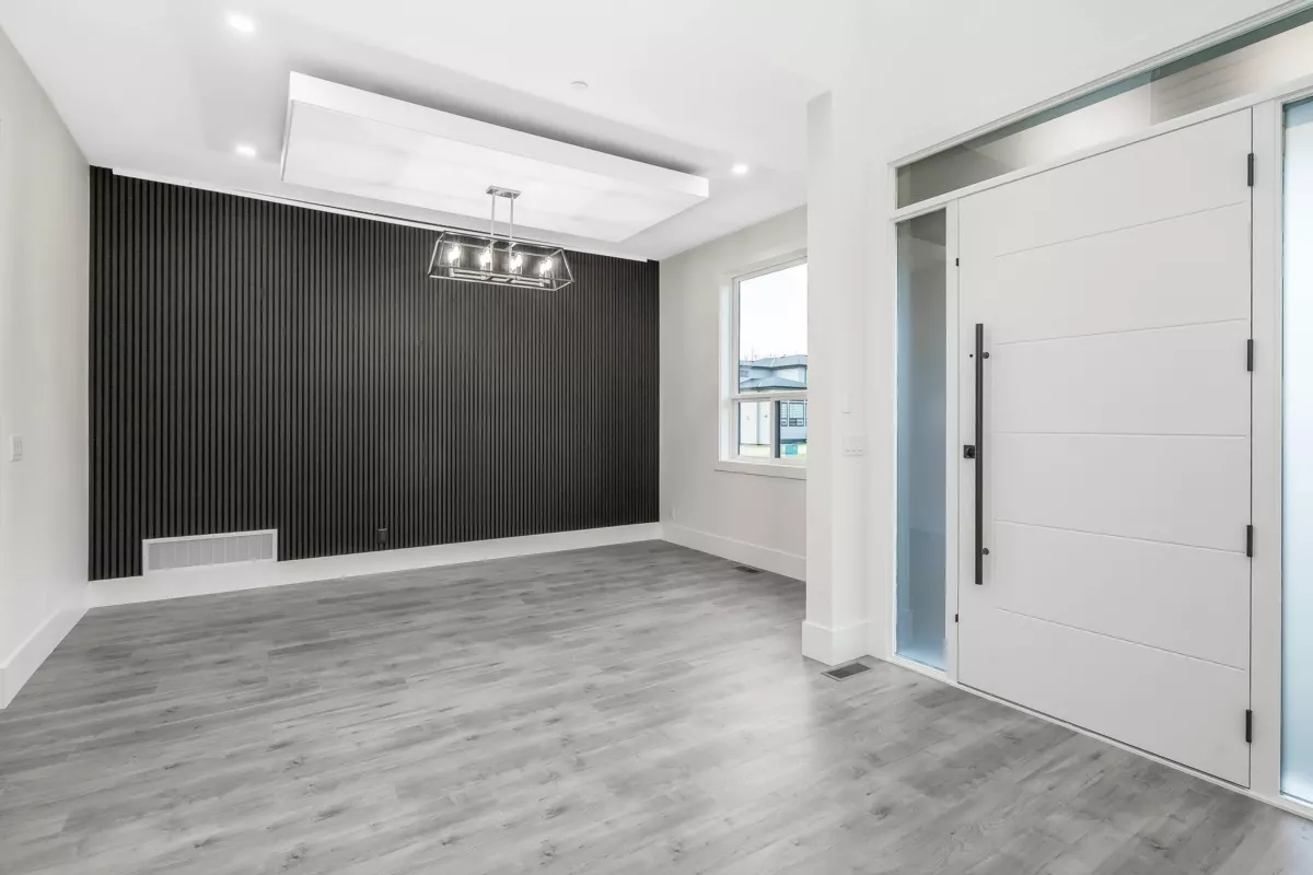 Living Room Photo of 34054 Hundert Crescent, Mission, BC