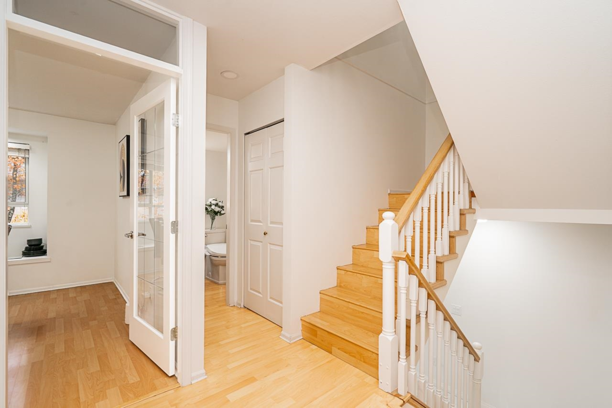 Powder Room Photo of 104 10538 153 Street, Surrey, BC