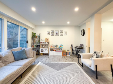 8122 Forest Grove Drive, Burnaby, BC, Burnaby — Townhouse for sale