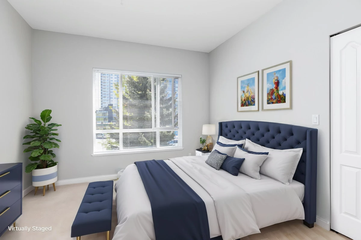 Backyard Photo of 208 1685 152a Street, Surrey, BC