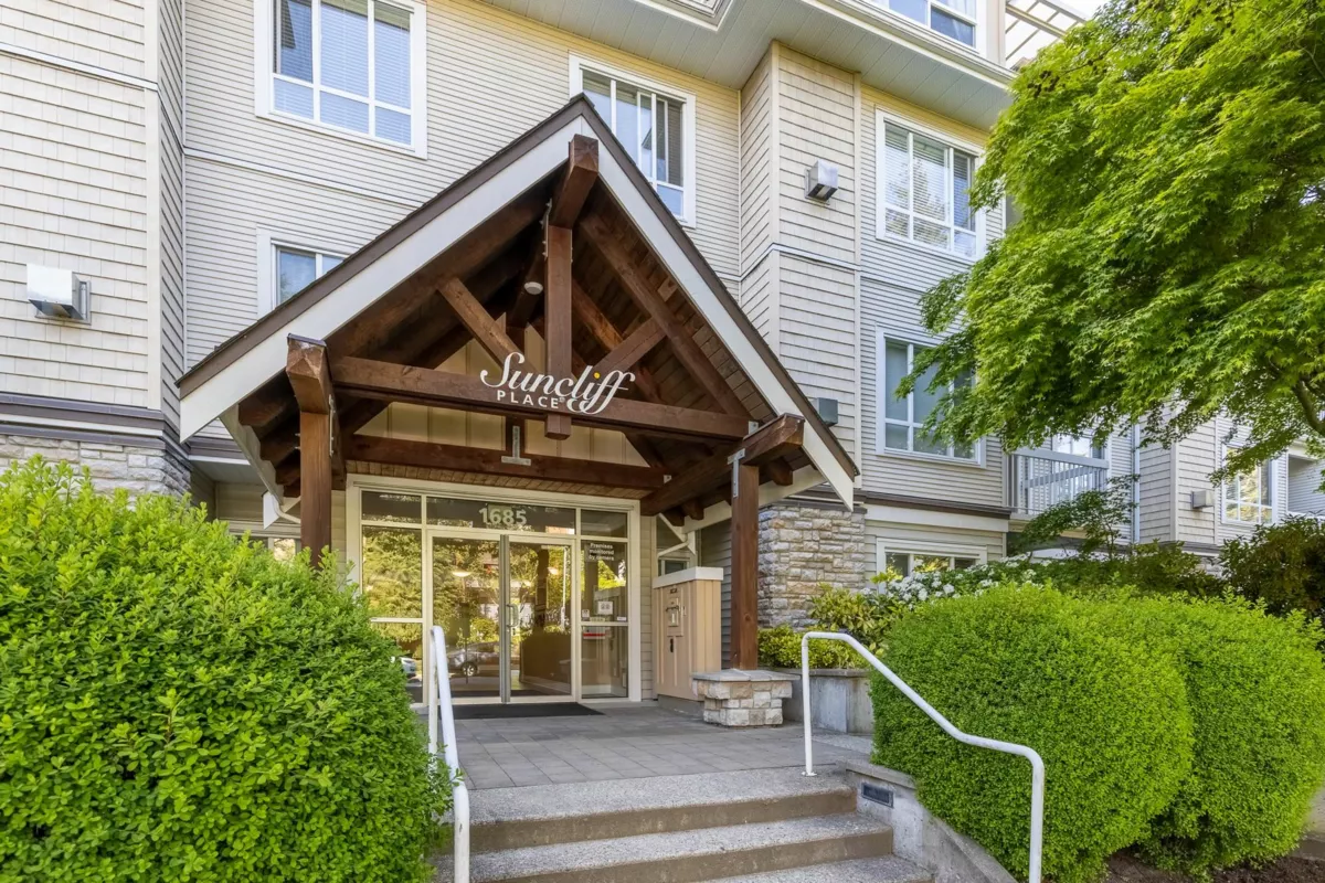 Exterior Rear Photo of 208 1685 152a Street, Surrey, BC