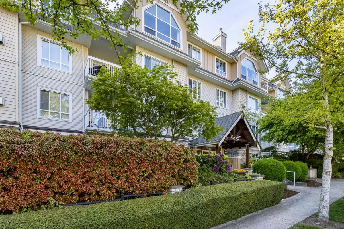 Living Room Photo of 208 1685 152a Street, Surrey, BC