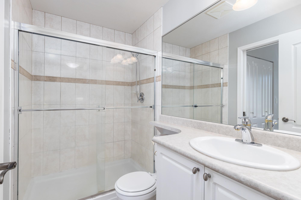 Swimming Pool Photo of 208 1685 152a Street, Surrey, BC