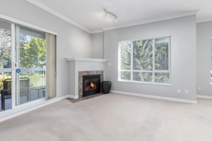 Kitchen Island Photo of 208 1685 152a Street, Surrey, BC