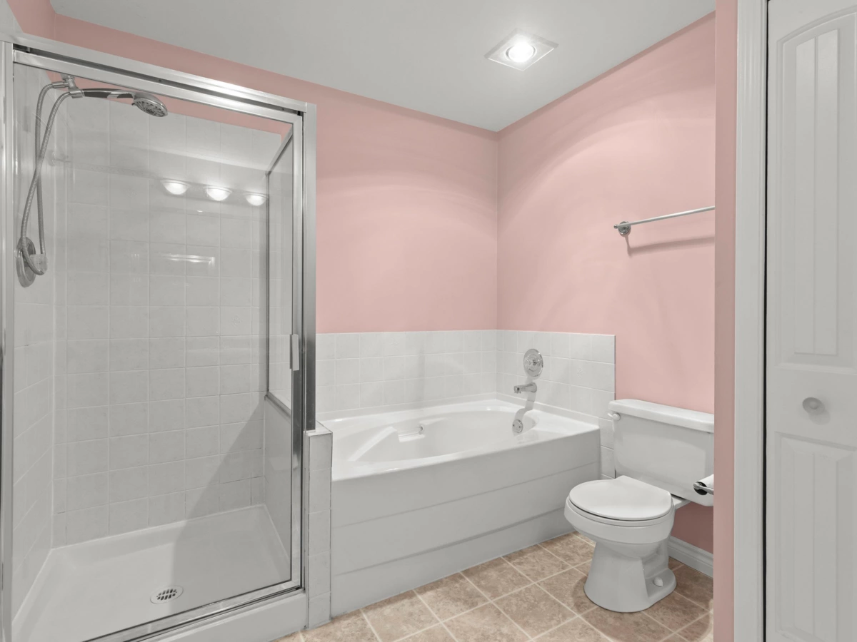 Entry Foyer Photo of 87 8881 Walters Street, Chilliwack, BC