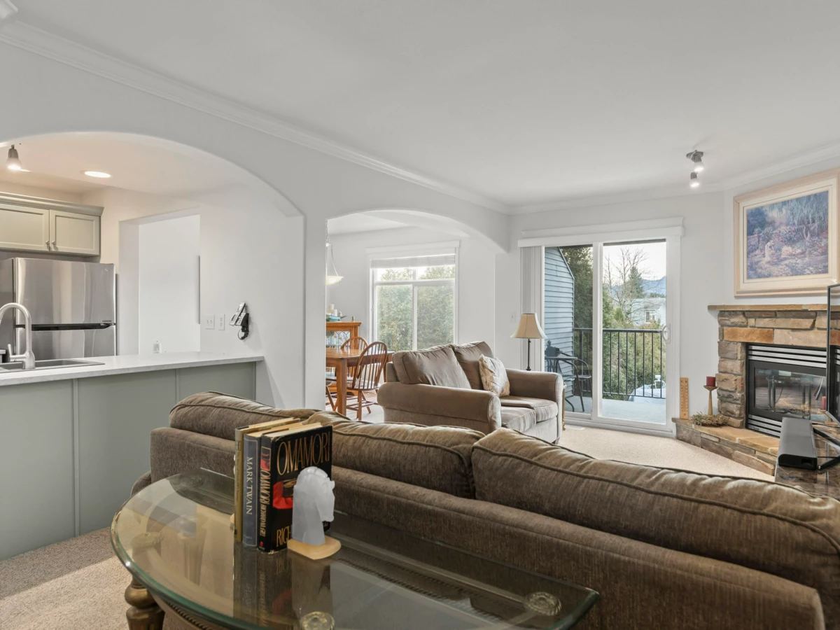 Family Room Photo of 87 8881 Walters Street, Chilliwack, BC