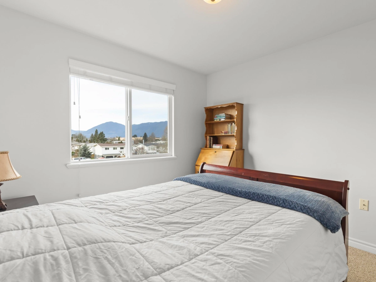 Front Yard Photo of 87 8881 Walters Street, Chilliwack, BC