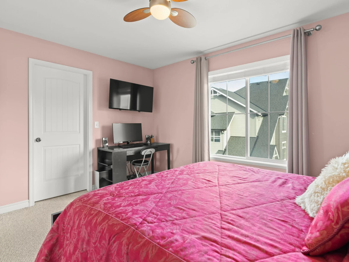 Hallway Photo of 87 8881 Walters Street, Chilliwack, BC