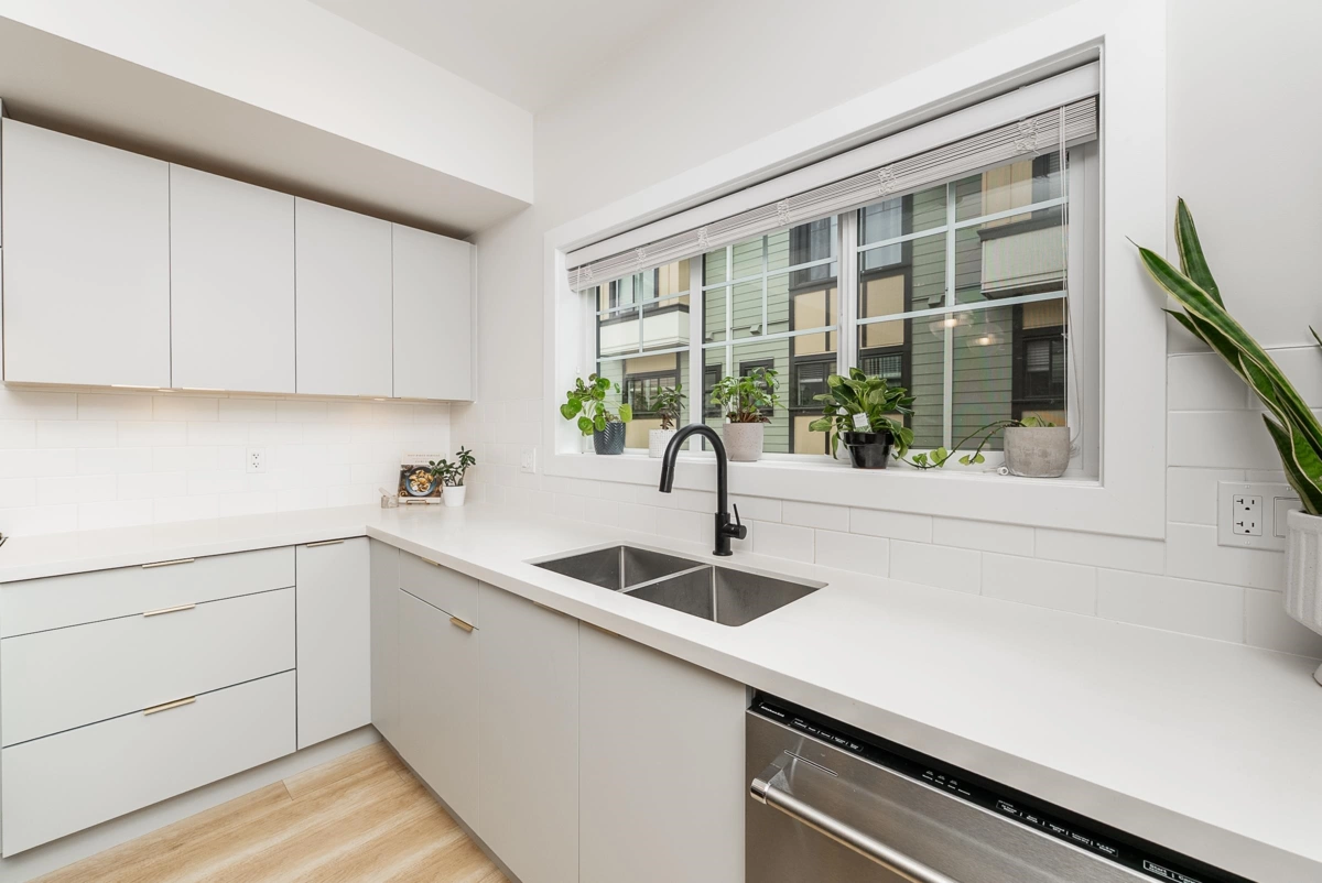 Dining Area Photo of 202 80 Elgin Street, Port Moody, BC