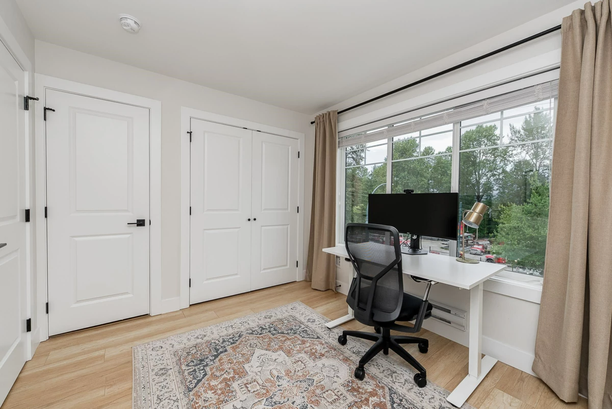 Entry Foyer Photo of 202 80 Elgin Street, Port Moody, BC