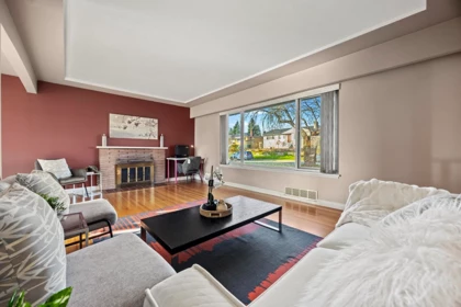 6190 Sumas Street, Burnaby, BC, Burnaby — Single Family Residence for sale