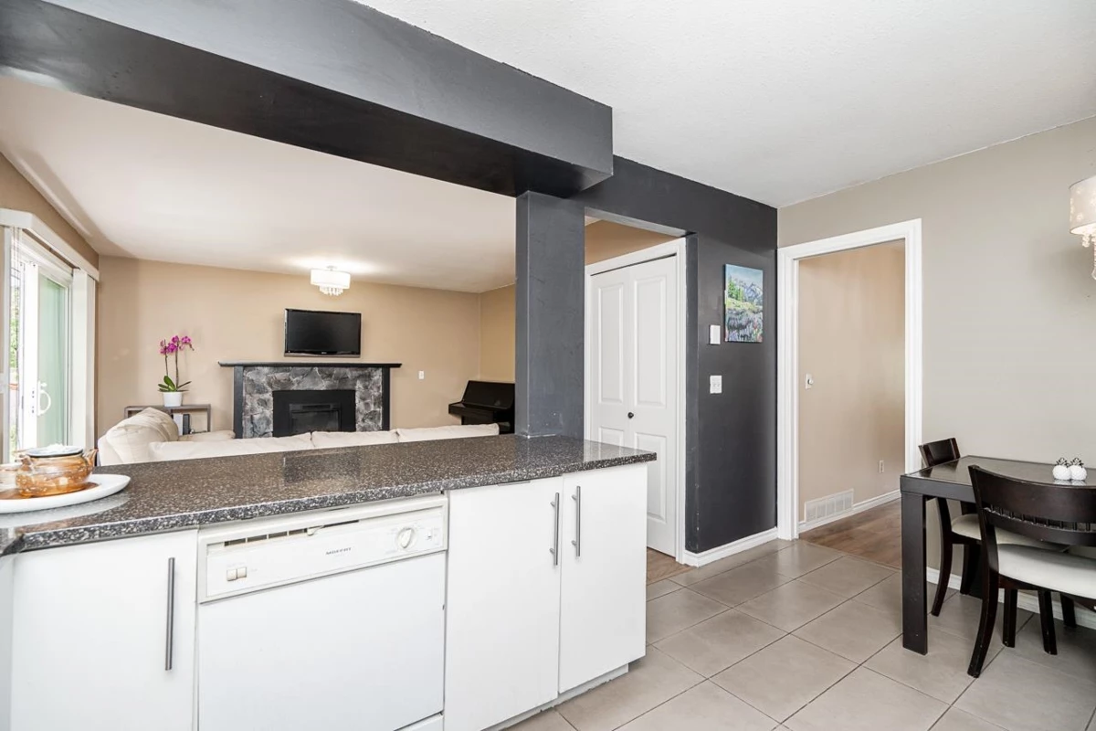 Primary Bedroom Photo of 15478 90 Avenue, Surrey, BC
