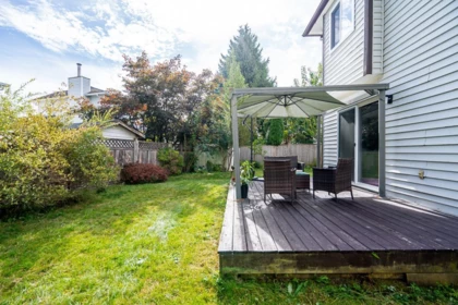 Hallway Photo of 15478 90 Avenue, Surrey, BC