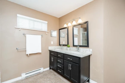 Mudroom Photo of 15478 90 Avenue, Surrey, BC