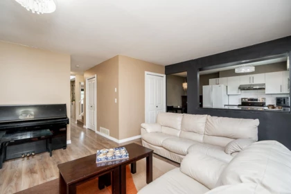 Walk-In Closet Photo of 15478 90 Avenue, Surrey, BC