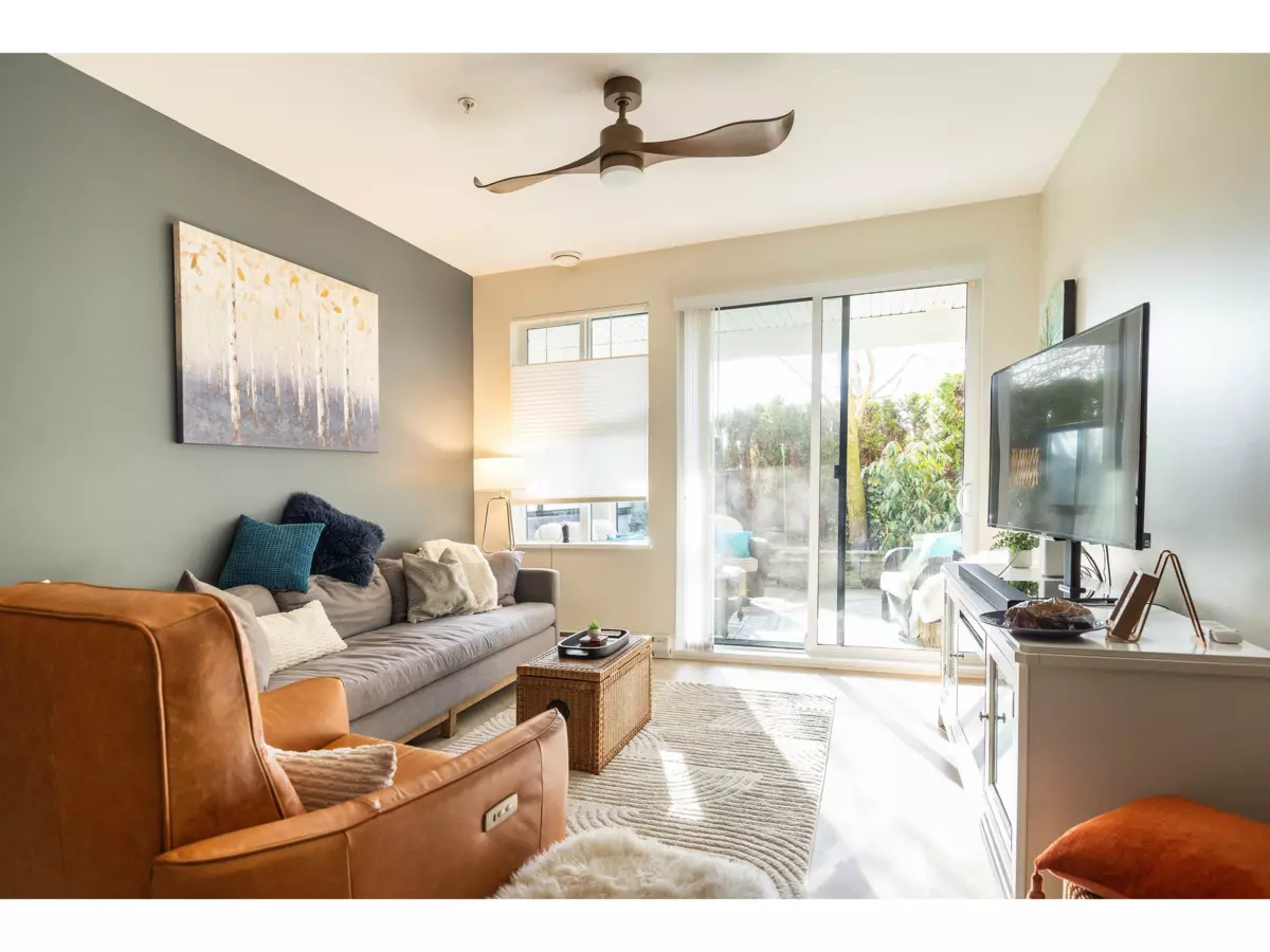 Bedroom 3 Photo of 114 3323 151 Street, Surrey, BC