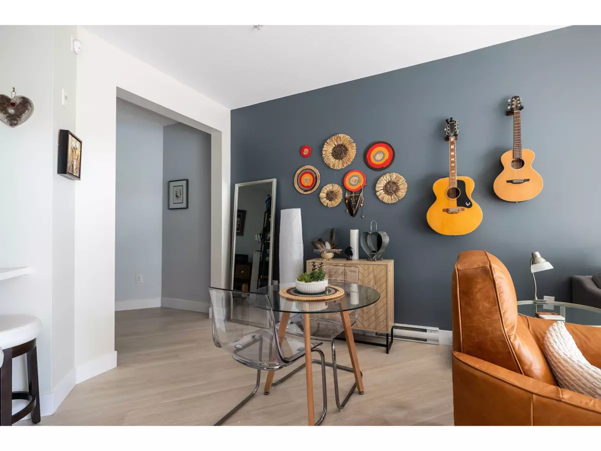 Hallway Photo of 114 3323 151 Street, Surrey, BC