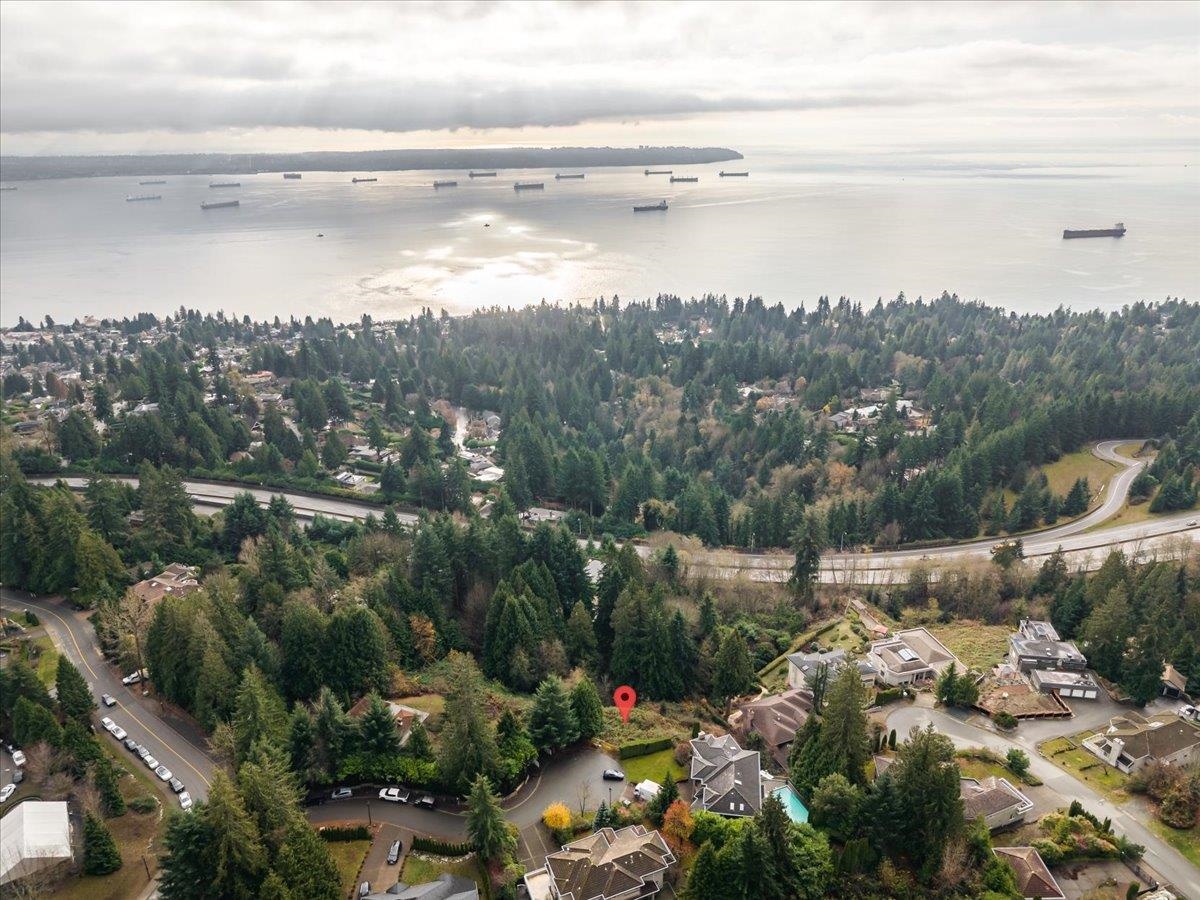 Primary Bedroom Photo of 2320 Chairlift Close, West Vancouver, BC