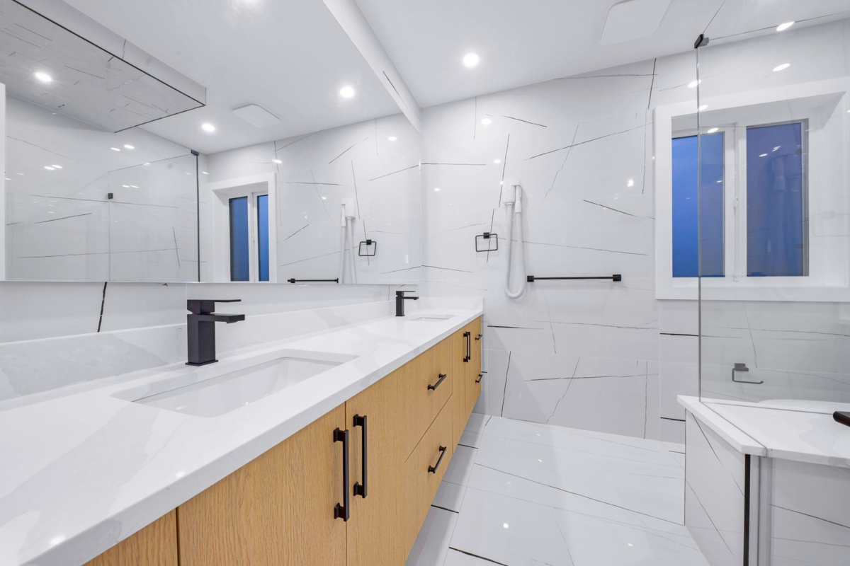 Office / Den Photo of 14779 68a Avenue, Surrey, BC