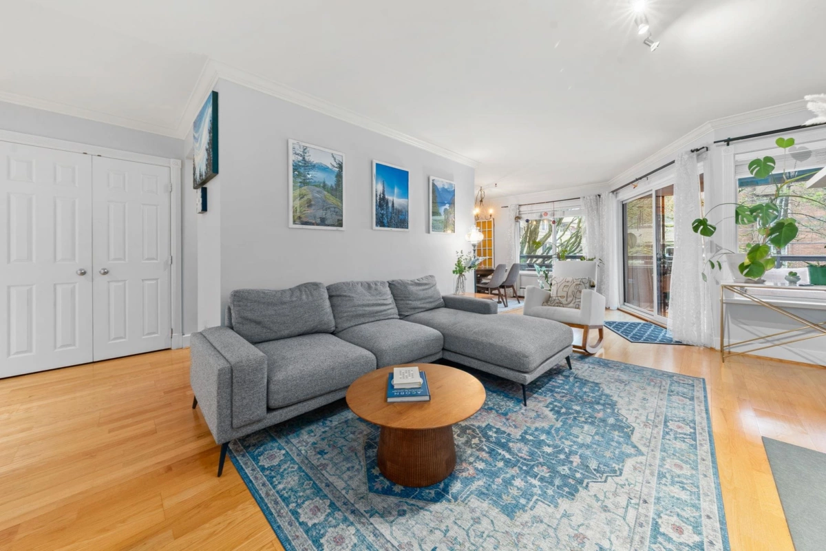 Exterior Front Photo of 209 1720 W 12th Avenue, Vancouver, BC