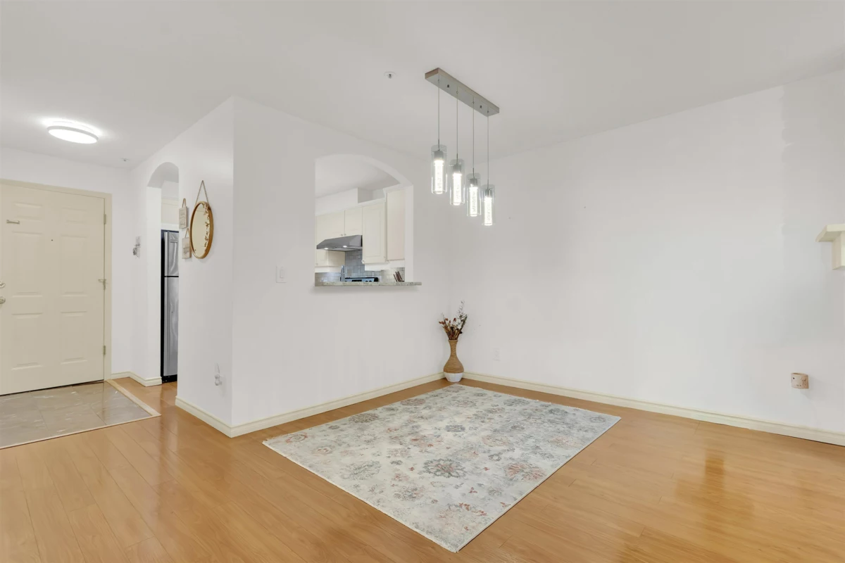 Family Room Photo of 209 20145 55a Avenue, Langley, BC