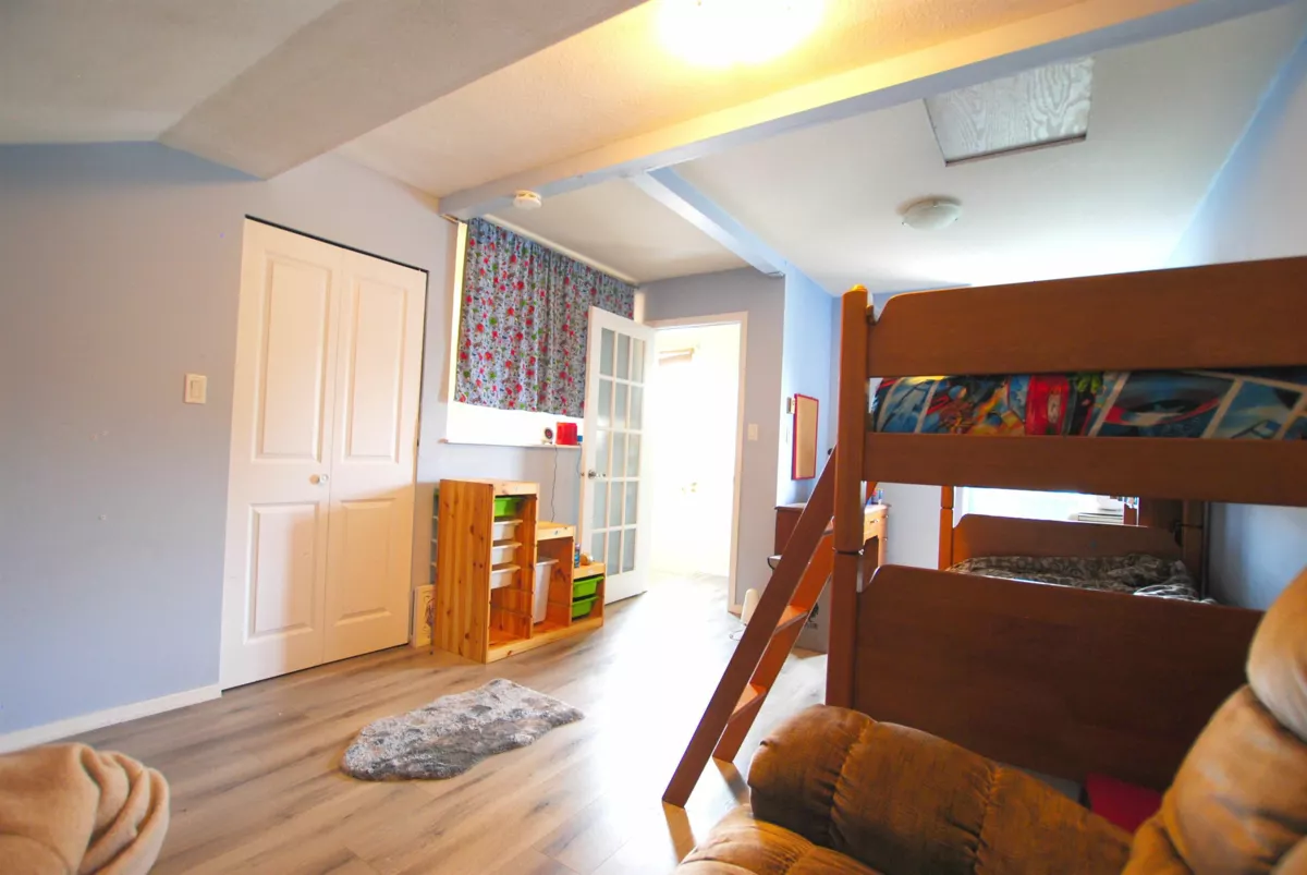 Primary Bathroom Photo of 35 22411 124 Avenue, Maple Ridge, BC