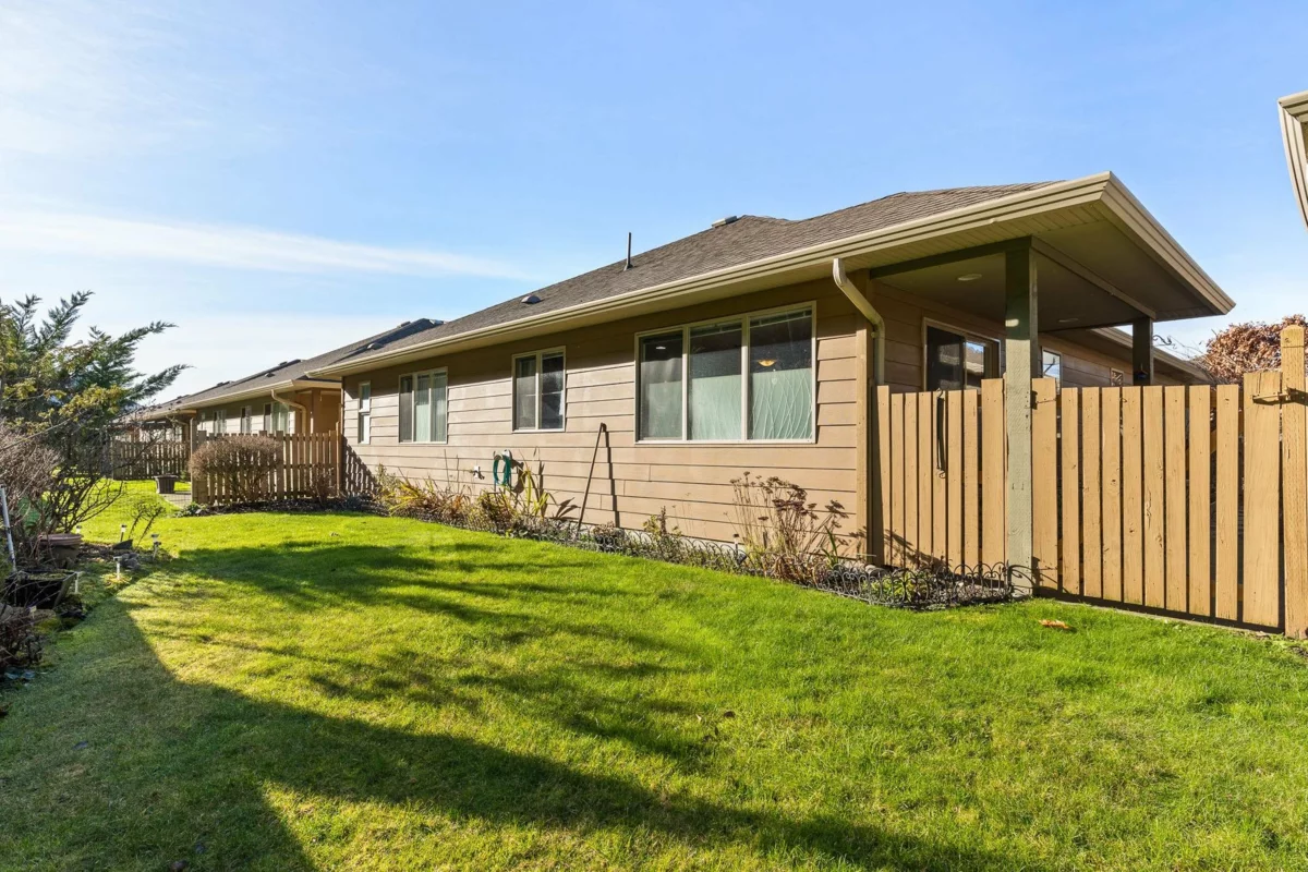 Aerial View of 100 46000 Thomas Road, Chilliwack, BC