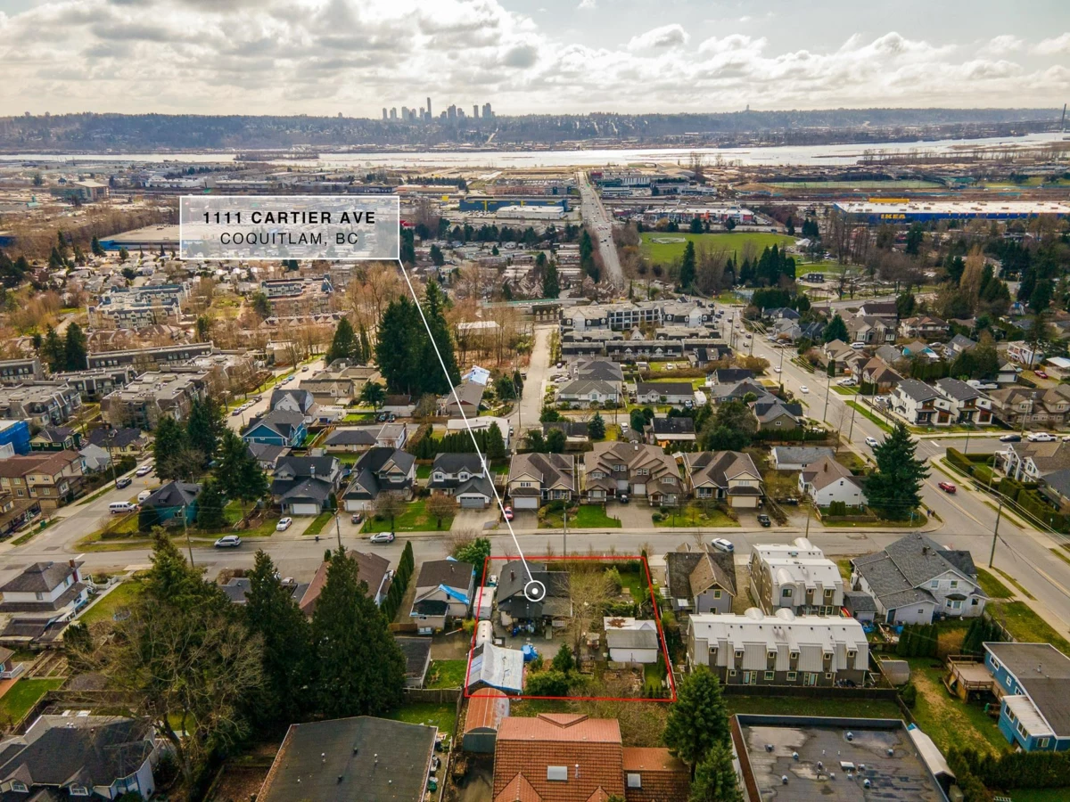 Backyard Photo of 1111 Cartier Avenue, Coquitlam, BC